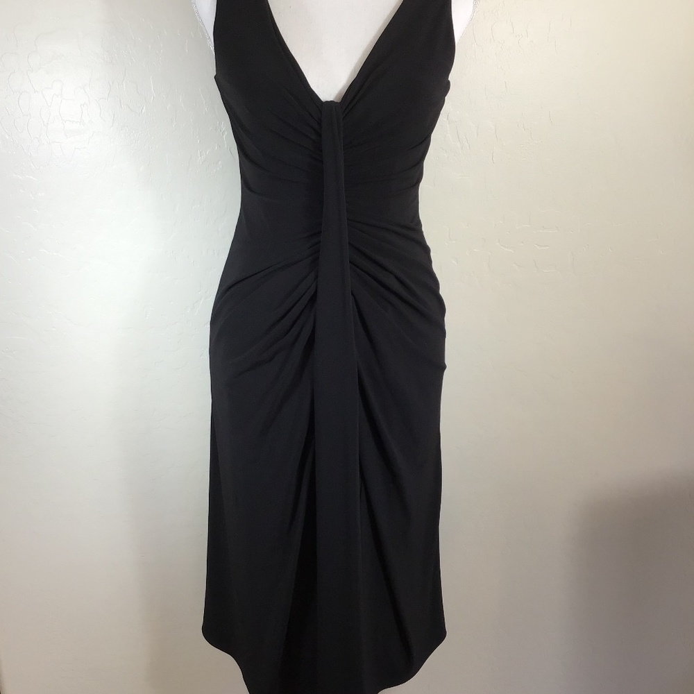 Stunning Vera Wang Formal Dress